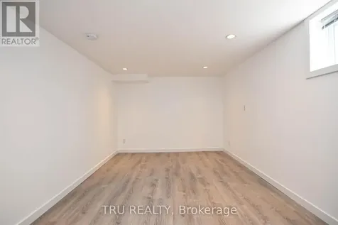 1847 Walkley Road Ottawa ON K1H 6X9