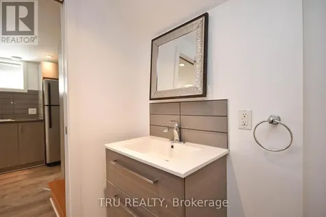 1847 Walkley Road Ottawa ON K1H 6X9