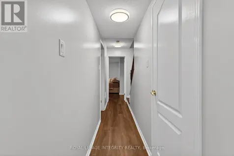 256 Cresthaven Drive Ottawa ON K2G 6W4