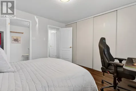 256 Cresthaven Drive Ottawa ON K2G 6W4