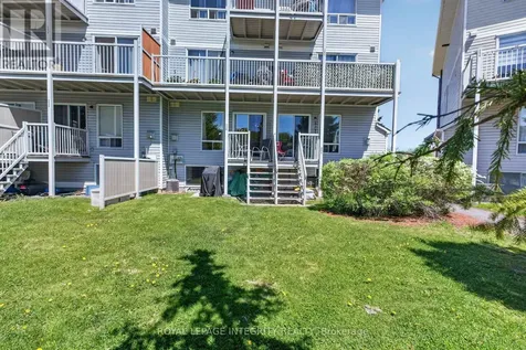 256 Cresthaven Drive Ottawa ON K2G 6W4
