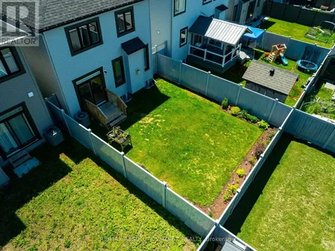 728 Perseus Avenue Ottawa ON K2J 6V8