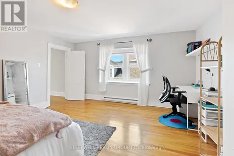389 Daly Avenue Ottawa ON K1N 6H1