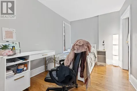 389 Daly Avenue Ottawa ON K1N 6H1