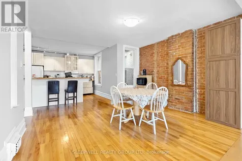 389 Daly Avenue Ottawa ON K1N 6H1