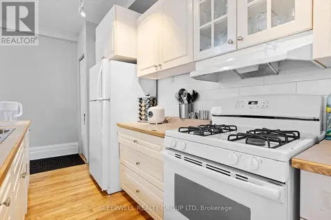389 Daly Avenue Ottawa ON K1N 6H1