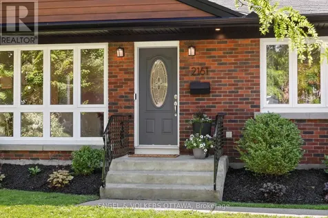 2161 Blossom Drive Ottawa ON K1H 6G6