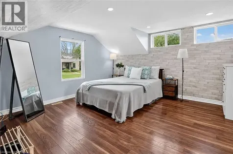 4956 Beam Street Beamsville ON L3J 0K2
