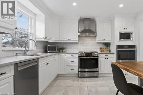 258 Sanatorium Road Hamilton ON L9C 1Z9