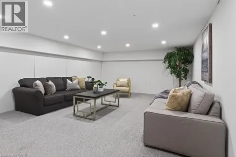258 Sanatorium Road Hamilton ON L9C 1Z9