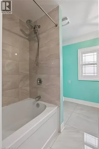 258 Sanatorium Road Hamilton ON L9C 1Z9