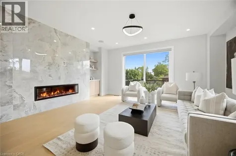 1230 Alexandra Avenue Mississauga ON L5E 2A5