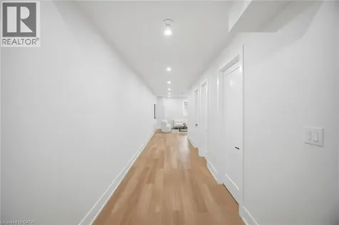 1230 Alexandra Avenue Mississauga ON L5E 2A5