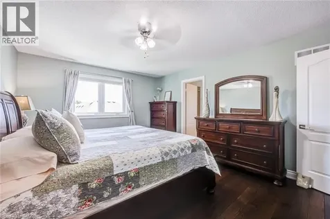 7 Bramoak Crescent Brampton ON L7A 1T7