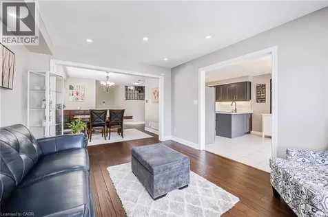 7 Bramoak Crescent Brampton ON L7A 1T7