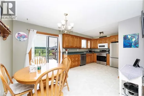 4276 Haldimand Road 20 Road Dunnville ON N1A 2W3