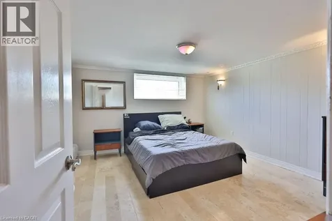 11 Lynwood Drive Stoney Creek ON L8E 3E7