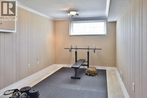 11 Lynwood Drive Stoney Creek ON L8E 3E7