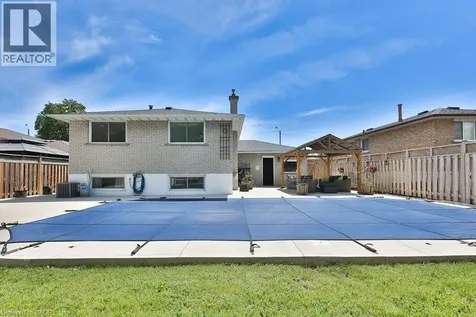 11 Lynwood Drive Stoney Creek ON L8E 3E7