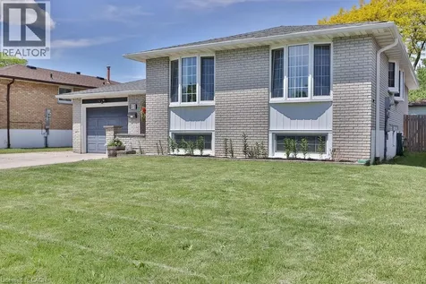 11 Lynwood Drive Stoney Creek ON L8E 3E7