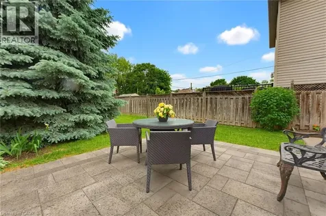 349 John Street Hamilton ON L8L 4R2