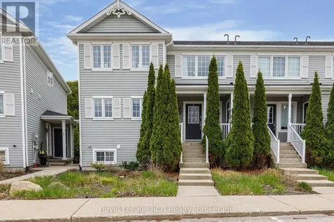 9 Royalton Lane Collingwood ON L9Y 5K4