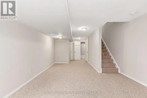 9 Royalton Lane Collingwood ON L9Y 5K4