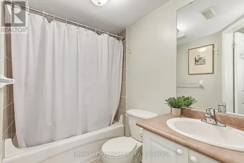 9 Royalton Lane Collingwood ON L9Y 5K4
