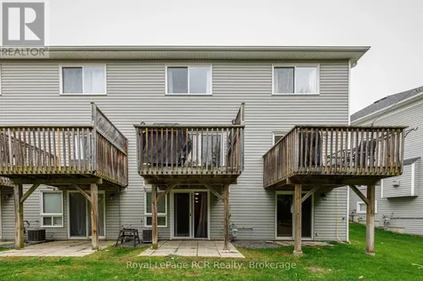 9 Royalton Lane Collingwood ON L9Y 5K4