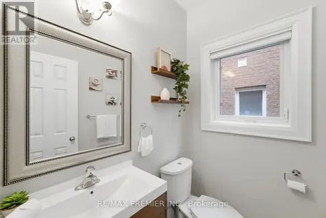 7 Christensen Avenue Caledon (bolton North) ON L7E 2Y6