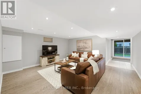 7 Christensen Avenue Caledon (bolton North) ON L7E 2Y6