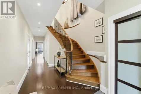 7 Christensen Avenue Caledon (bolton North) ON L7E 2Y6