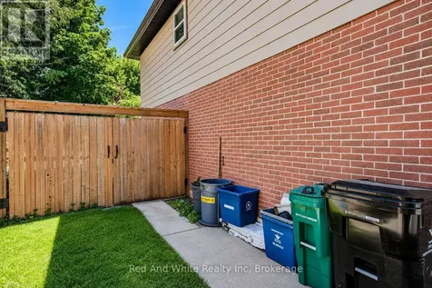 1138 Kathlene Court Cambridge ON N3H 4P2