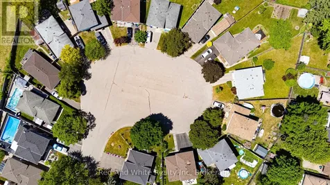 1138 Kathlene Court Cambridge ON N3H 4P2