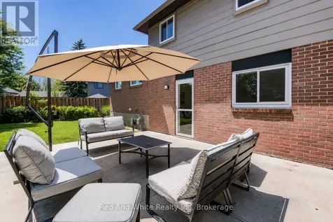1138 Kathlene Court Cambridge ON N3H 4P2
