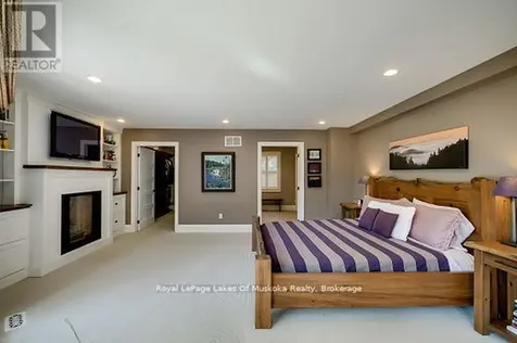 230 Ecclestone Drive Bracebridge ON P1L 1G4