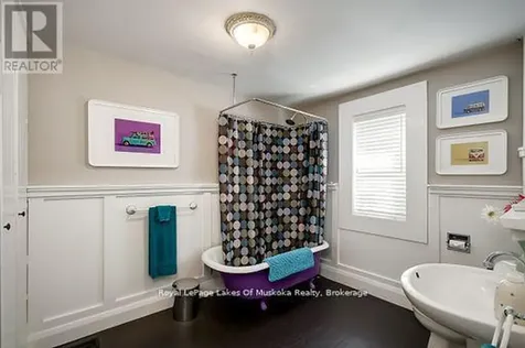 230 Ecclestone Drive Bracebridge ON P1L 1G4