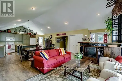 230 Ecclestone Drive Bracebridge ON P1L 1G4