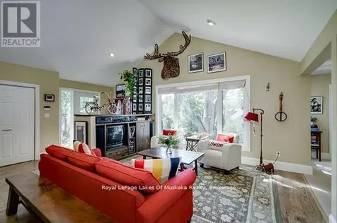 230 Ecclestone Drive Bracebridge ON P1L 1G4