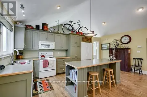 230 Ecclestone Drive Bracebridge ON P1L 1G4