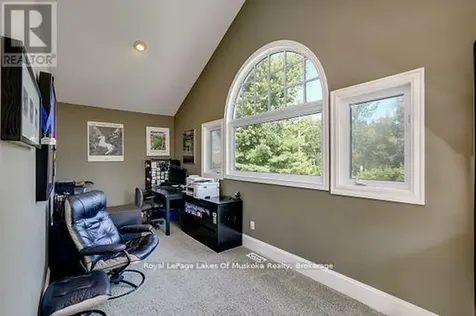 230 Ecclestone Drive Bracebridge ON P1L 1G4