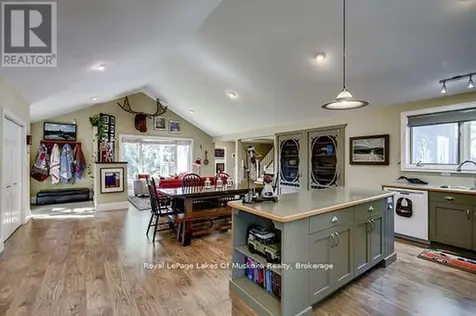 230 Ecclestone Drive Bracebridge ON P1L 1G4