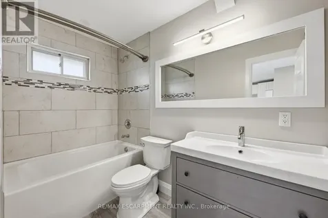 891 Centre Road Hamilton ON L8N 2Z7