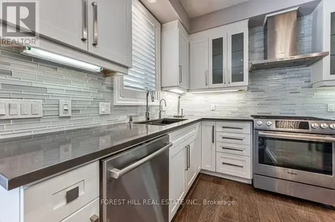 158 Eaglecrest Street Waterloo ON N2K 0C5