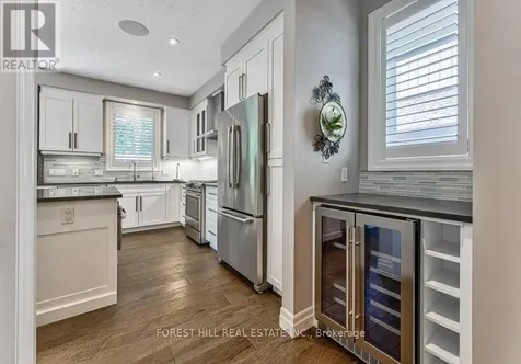 158 Eaglecrest Street Waterloo ON N2K 0C5