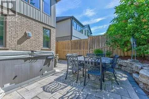 158 Eaglecrest Street Waterloo ON N2K 0C5