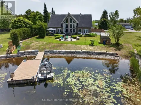 1221 Youngs Cove Road Selwyn ON K0L 1T0