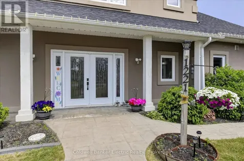 1221 Youngs Cove Road Selwyn ON K0L 1T0