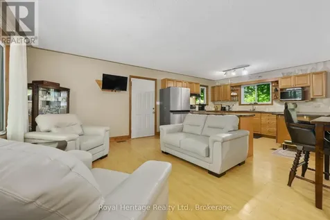 691 Hansen Road Brighton ON K0K 1H0