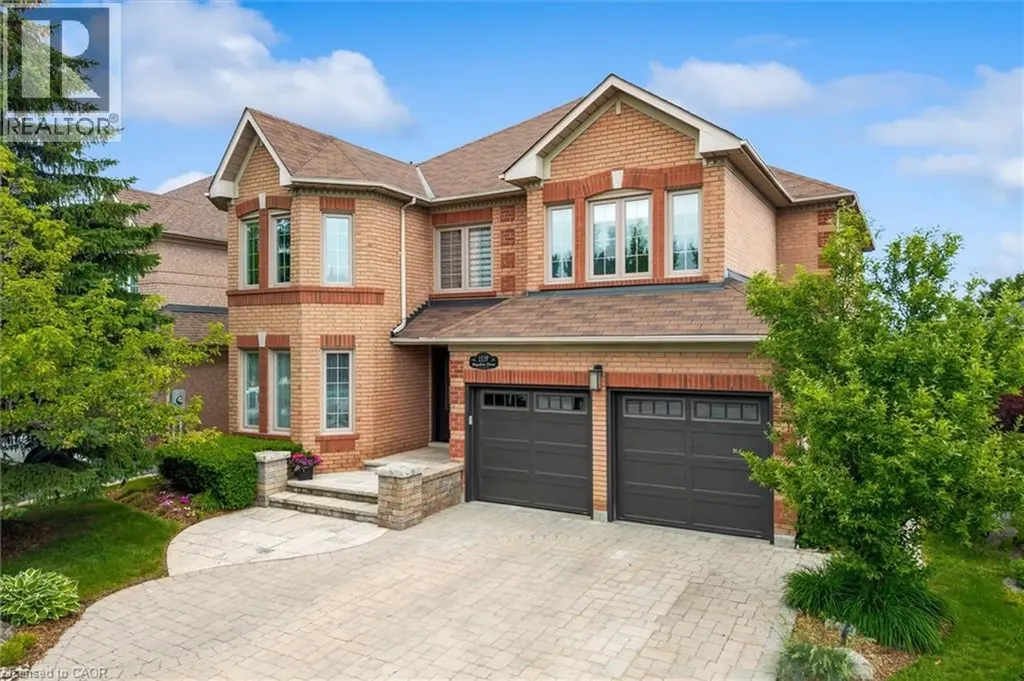 1539 Bayshire Drive Oakville ON L6H 6E5